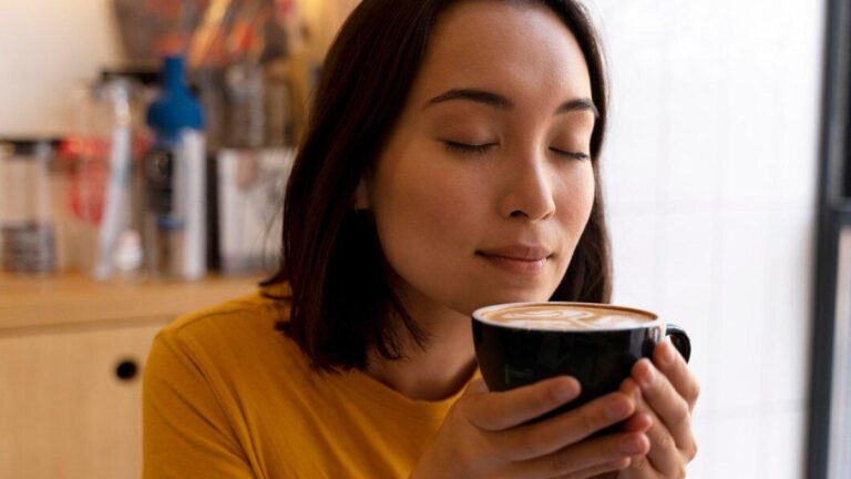 Pecinta Kopi Harus Tau: Batas Aman Konsumsi Koffee Versi Para Ahli