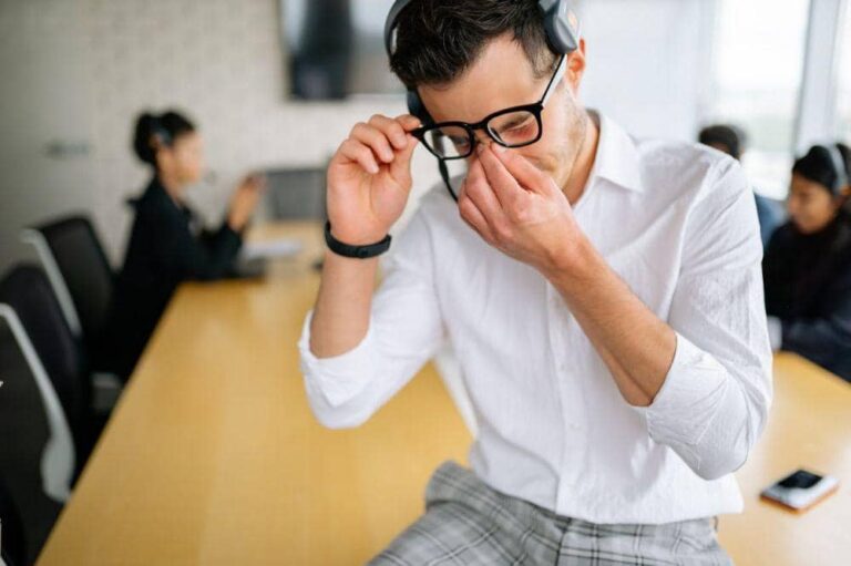 Kenapa Hidung Tersumbat Menyebabkan Bikin Sakit Kepala?